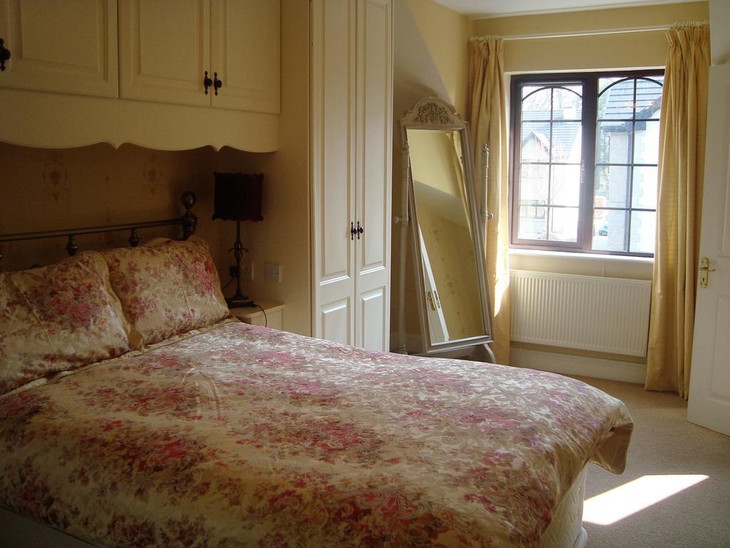 Вилла Lough Rynn Self Catering Mohill Экстерьер фото
